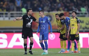 حکم کمیته انضباطی برای بازی سپاهان – استقلال؛ حردانی هم جریمه شد حکم کمیته انضباطی برای بازی سپاهان – استقلال؛ حردانی هم جریمه شد