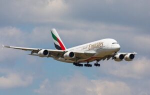 تغییر ساعت پرواز شبانه شرکت هواپیمایی امارات/ هیچ پروازی لغو نشده است