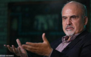 تفاوت‌های اعتراضات دی ۹۶ و ۱۴۰۴ از نگاه جلایی پور/ پزشکیان جلوی تندروها نجابت به خرج می دهد/ حاکمیت پس از اعتراضات مانند پس از جنگ ۱۲ روزه برخورد نکند