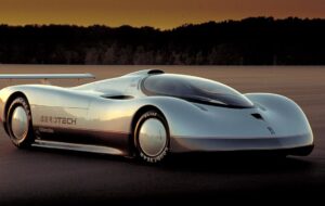 خودروی آمریکایی که بوگاتی را زیر پا گذاشت خودروی آمریکایی که بوگاتی را زیر پا گذاشت