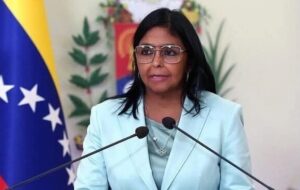 رودریگس: کار ترامپ کاریکاتور بود من رئیس جمهور هستم/ بازگشایی سفارت در آمریکا برای حفاظت از مادورو است