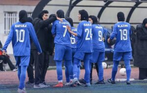 عکس | چند مرد تماشاگر بازی زنان استقلال شدند