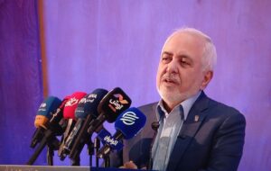 ظریف جواب ترامپ را داد/ توصیه وزیر سابق امور خارجه به رییس‌جمهور آمریکا؛ منافع خود را به جای منافع اسراییل پیش ببر!