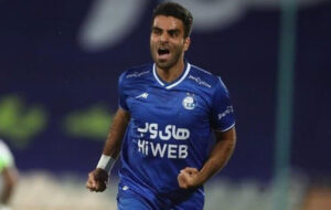 مدافع محبوب فرهاد مجیدی در لیست خرید یحیی