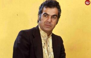 ناصر ملک‌مطیعی و ایرج قادری در پشت صحنه فیلم «نقره داغ»، سال ۱۳۵۰/ عکس