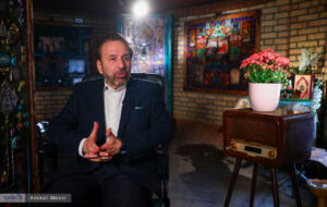 واعظی: ترامپ دنبال بلعیدن ایران است/ پیام راهپیمایی ۲۲ دی چه بود؟