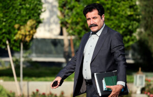 واکنش معاون رئیس جمهور به پرداخت یک میلیون تومان کالابرگ/ وزارت کار مبلغ کالابرگ را افزایش می دهد؟ واکنش معاون رئیس جمهور به پرداخت یک میلیون تومان کالابرگ/ وزارت کار مبلغ کالابرگ را افزایش می دهد؟