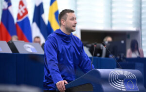 گرینلند اعلام آماده‌باش داد؛ برای هرچیز آماده باشید