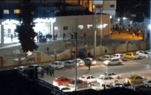 گزارش «فارس» از درگیری در بیمارستان امام خمینی ایلام؛ معترضان آنجا سنگر گرفته بودند